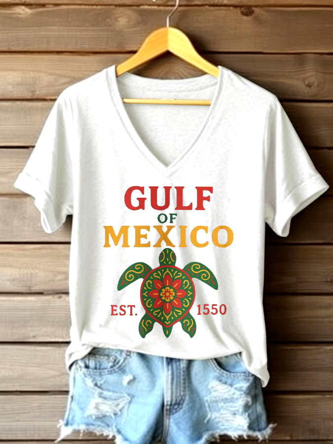 ?Buy 3 get 12% off丨Women's Sea Turtle The Gulf Of Mexico Printed V Neck T-shirt